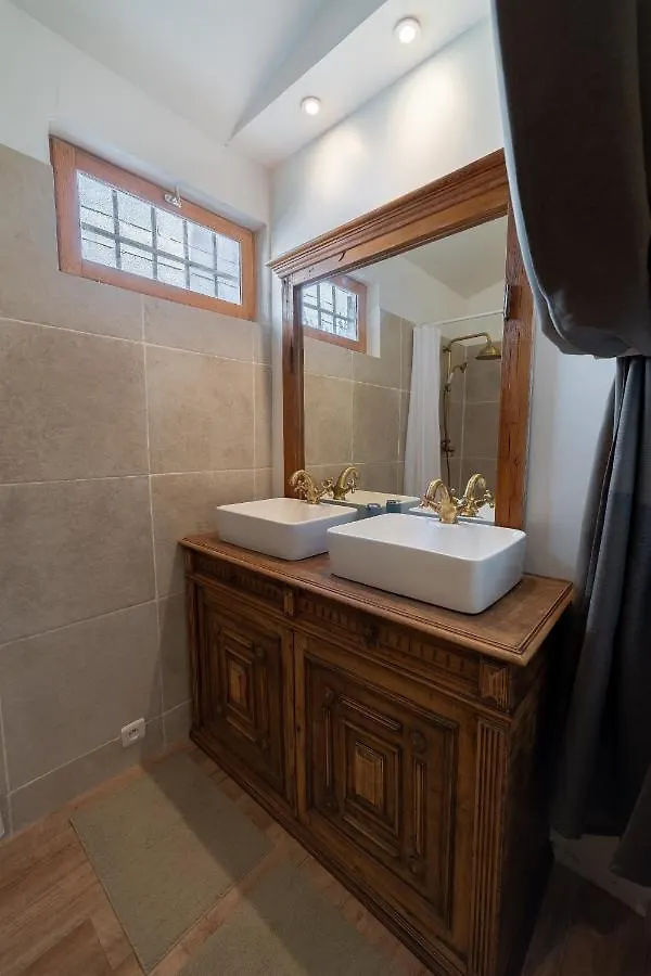 ** Frühstückspension Le Mas Des Cerisiers Jacuzzi Et Sauna Inclus Pour Tous Les Logements Avignon Frankreich